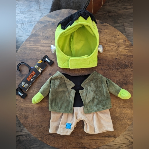 Pet Costume - XL - Picture 1 of 10